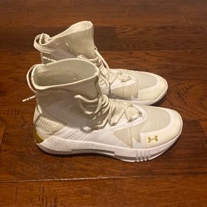 Women’s Under Armor Volleyball Shoes